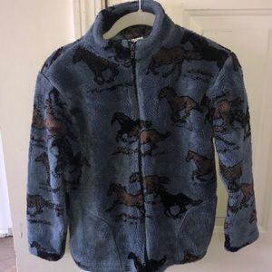 Lg Black Mountain Outdoor Wildlife Fleece